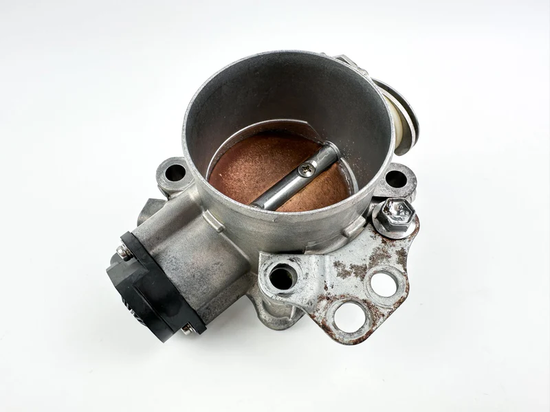 2016 Suzuki 175 HP 4 Stroke Outboard Throttle Body Assembly 13300-96J01 OEM