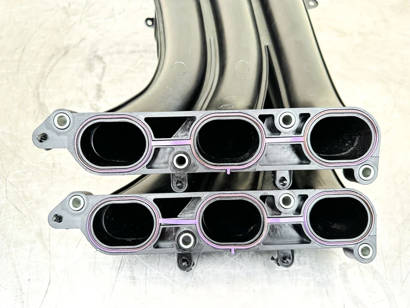 2019 Yamaha 250 HP 4 Stroke Outboard Intake Manifolds Manifold Set 6CE-13641-00-00 - Image 5