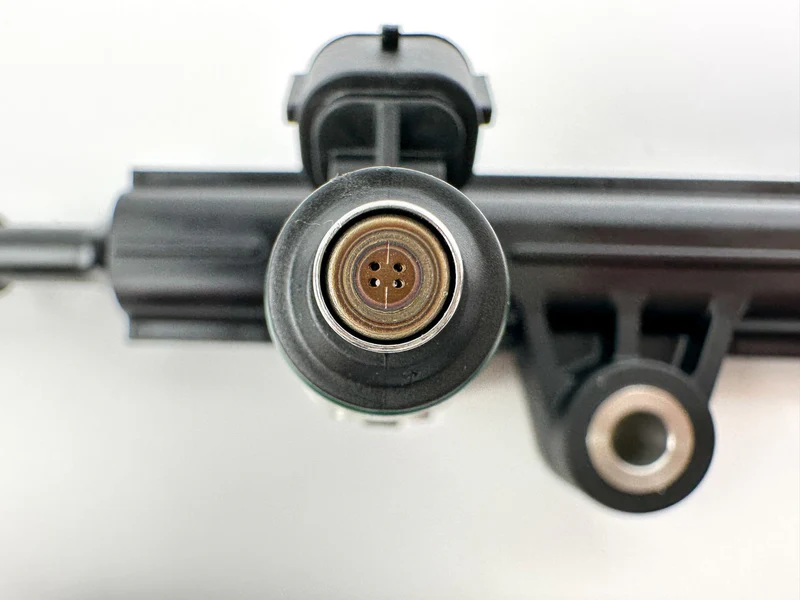 2019 Yamaha 250 HP 4 Stroke Outboard Fuel Injector Set W/ Rail 6CB-13161-10-00 OEM - Image 5