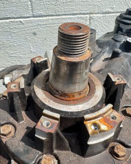 2005 Evinrude 225 250HP Etec 2 Stroke Outboard Powerhead 5005909 OEM