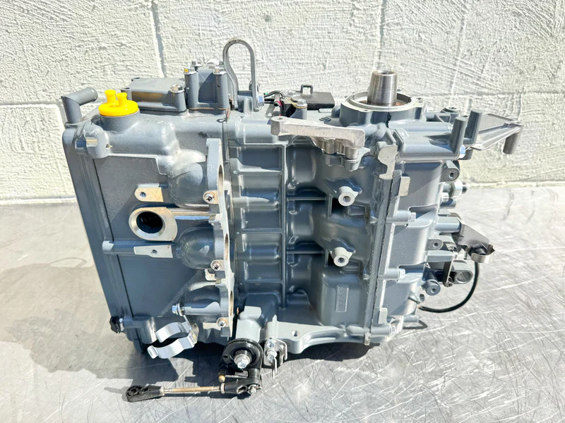 2006 Suzuki 25 HP 4 Stroke Outboard Powerhead OEM