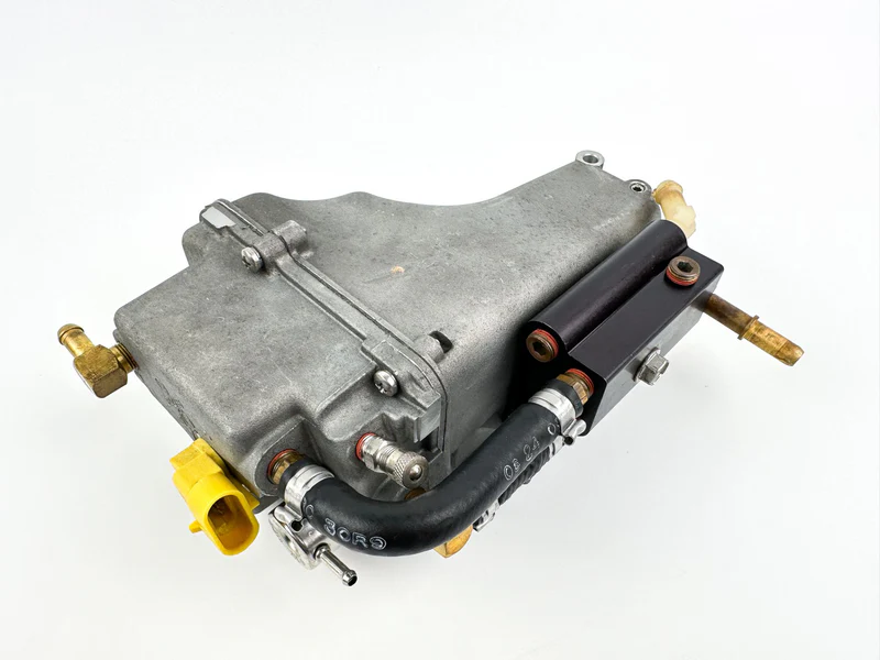 2004 Mercury 60 HP 4 Stroke Outboard Vapor Separator Tank VST 883214T1 OEM - Image 3