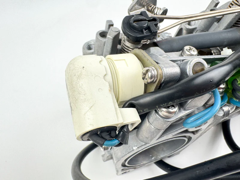 03-04 Yamaha 90HP 4 Stroke Outboard 1 2 3 4 Carburetor Set Of 4 - Good Condition - Image 14