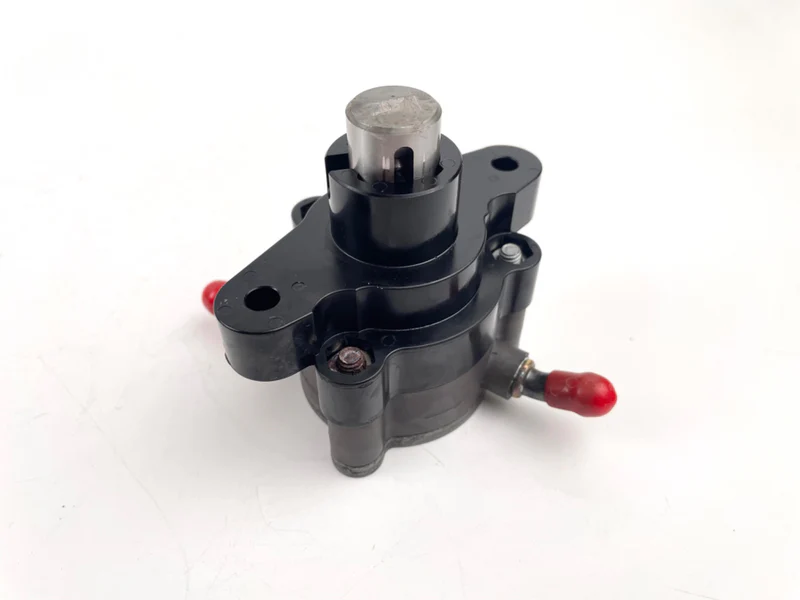 2016 Yamaha 150 HP 4 Stroke Outboard Fuel Pump 63P-24410-20-00 OEM - Image 5