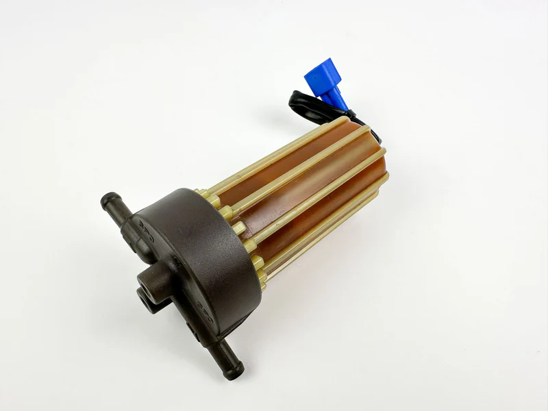 2019 Yamaha 250 HP 4 Stroke Outboard Fuel Filter Assembly 6P3-24560-22-00 OEM - Image 17