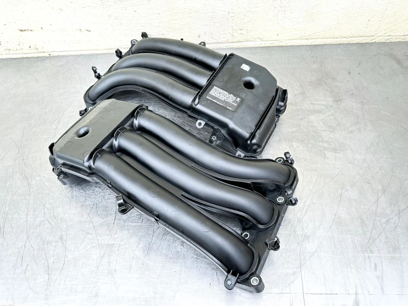 2019 Yamaha 250 HP 4 Stroke Outboard Intake Manifolds Manifold Set 6CE-13641-00-00 - Image 8