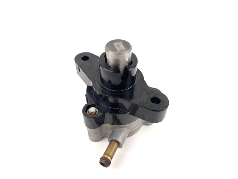 04 - 2014 Yamaha 150HP 4 Stroke Outboard Fuel Pump Assembly 63P-24410-10-00 - Image 5