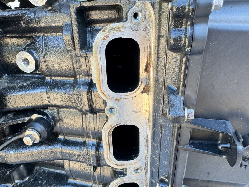 896499A07 Mercury Verado 135 150 175 200 HP L4 Powerhead Crankcase Long Block Assembly - Image 4