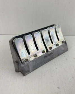 Evinrude Etec Reed Box Block Valve Assembly 0397336 397336 0766462 0439042