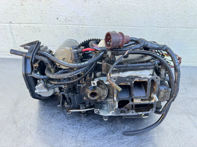 1995 Evinrude 40 HP 2 Stroke Outboard Powerhead 0437341 OEM - Image 12