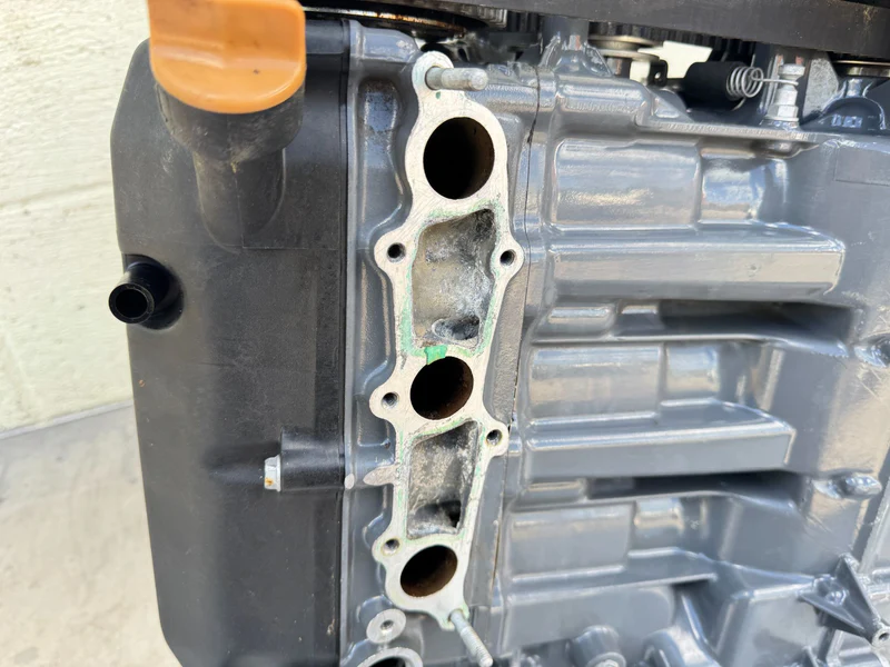 2005 Honda 40 HP 4 Stroke Outboard Powerhead 12000-ZW4-405ZA OEM - Image 20