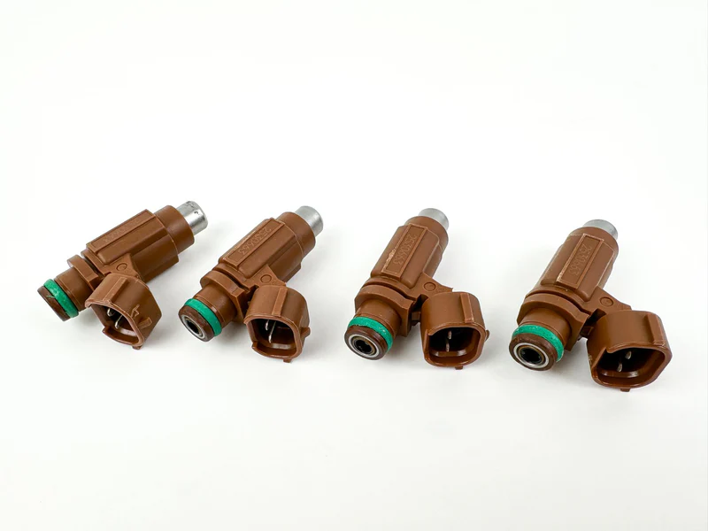 2007 Suzuki 150 HP 4 Stroke Outboard Fuel Injector Set 15710-96J00