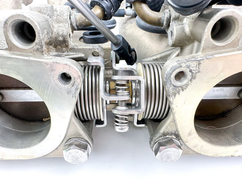 2004 Yamaha 115 HP 4 Stroke Outboard Intake Manifold & Throttle Body 68V-14200-03-00 OEM - Image 14