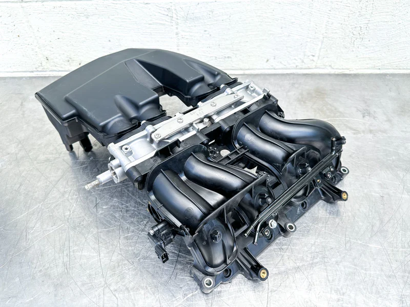 2016 Yamaha 150 HP 4 Stroke Outboard Intake Manifold & Throttle Body 63P-13751-20-00 OEM