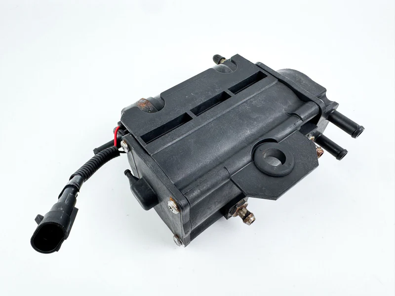 2017 Evinrude 200 HP Etec 2 Stroke Outboard Vapor Separator Tank VST 5006084 OEM - Image 4