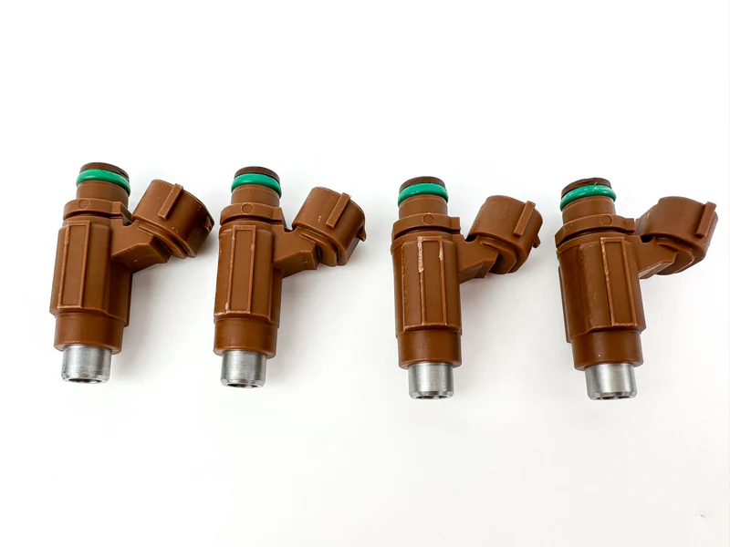 2007 Suzuki 150 HP 4 Stroke Outboard Fuel Injector Set 15710-96J00 - Image 2