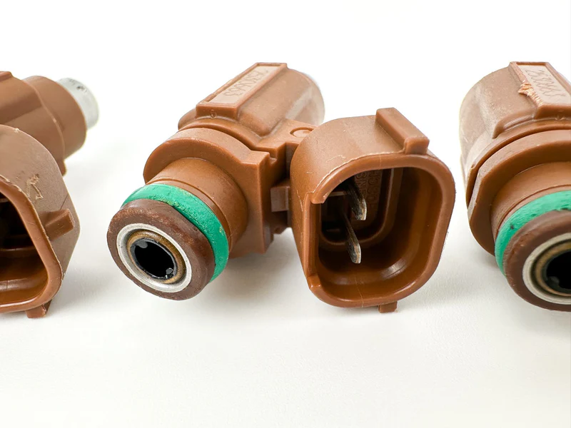 2007 Suzuki 150 HP 4 Stroke Outboard Fuel Injector Set 15710-96J00 - Image 10