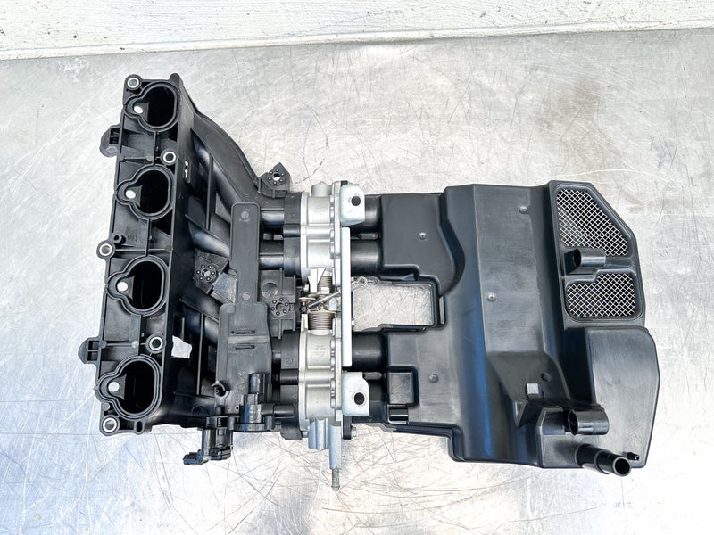 2016 Yamaha 150 HP 4 Stroke Outboard Intake Manifold & Throttle Body 63P-13751-20-00 OEM - Image 10