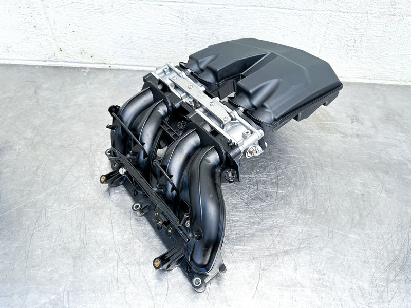 2016 Yamaha 150 HP 4 Stroke Outboard Intake Manifold & Throttle Body 63P-13751-20-00 OEM - Image 2