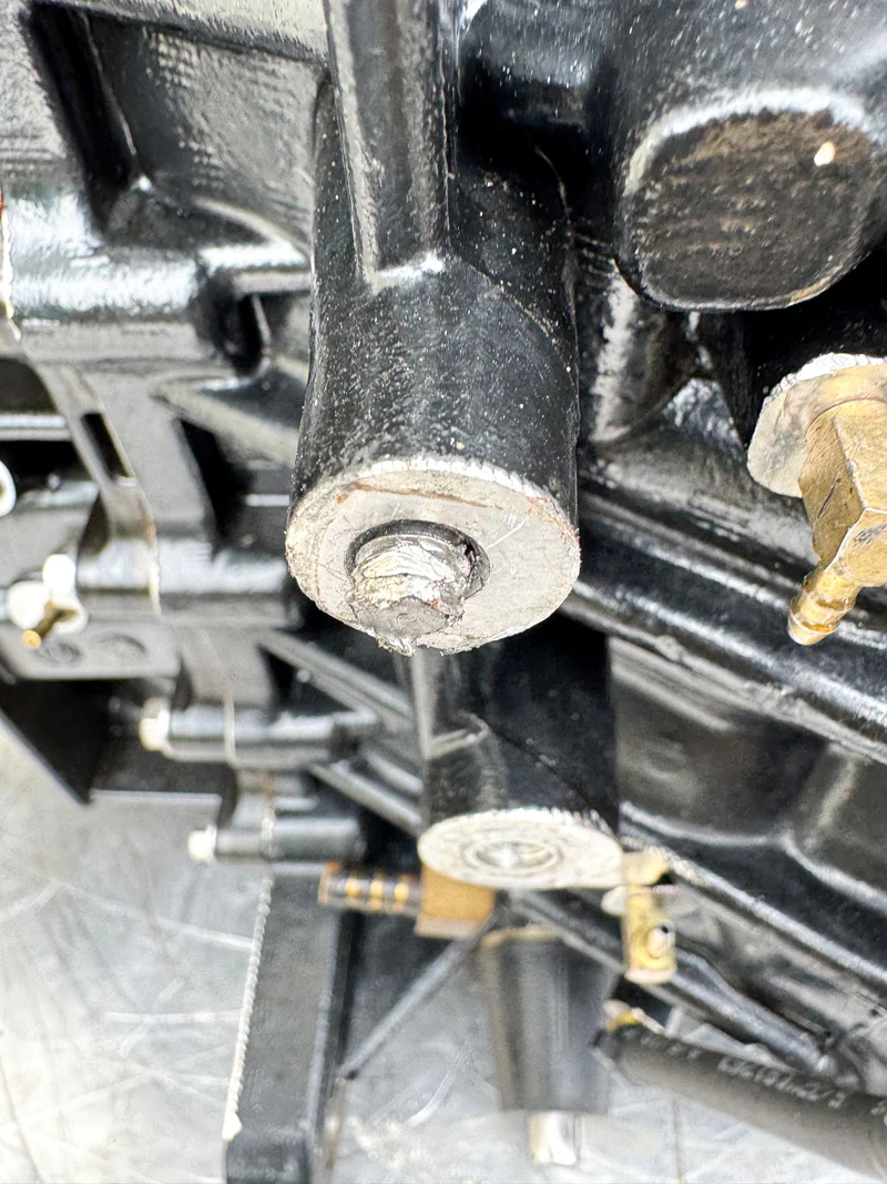 2008 Evinrude 115HP 2 Stroke Etec Outboard Powerhead 5007435 OEM - Image 17